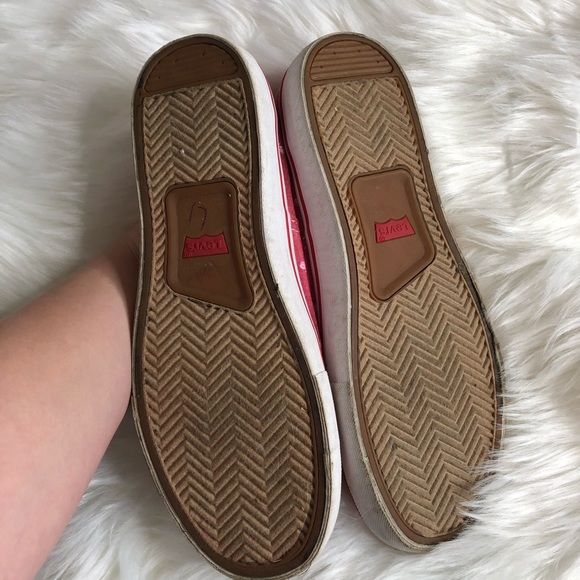 Women's Pink and White Levi's Bicycle Lace Up Shoes - Picture 4 of 7